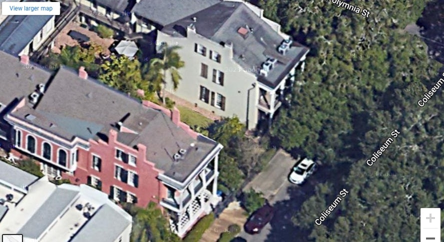 Details of Jennifer Coolidge New Orleans home